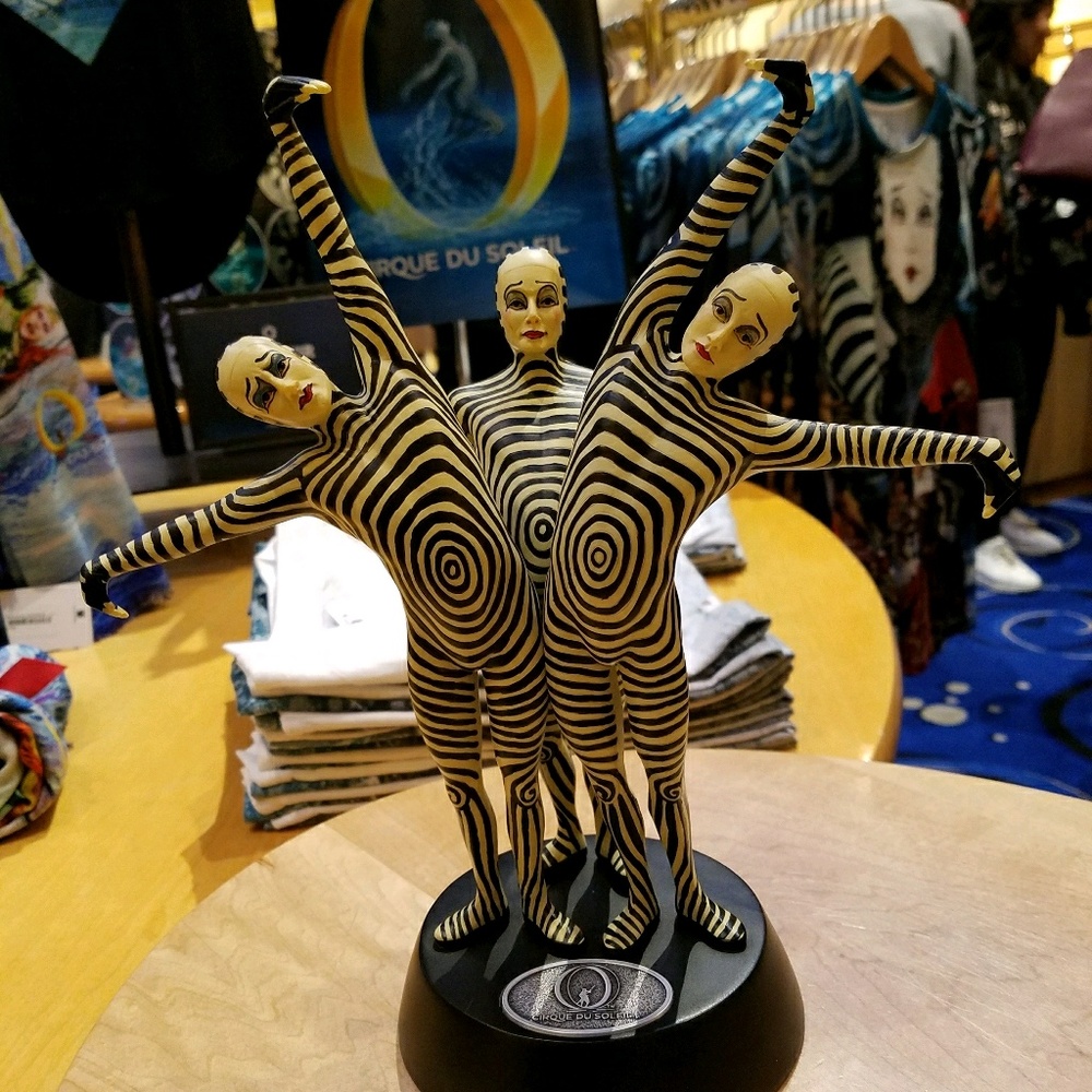 Meet your Posher, Elina